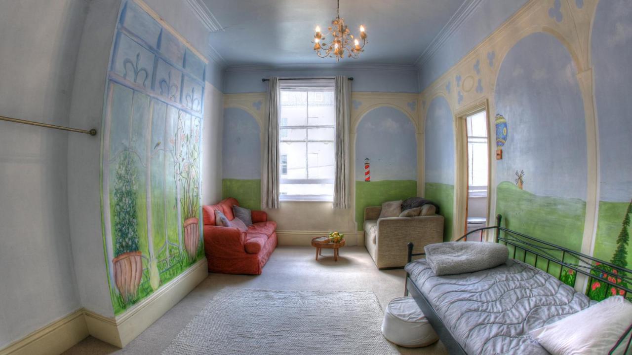 Burlington Palace Eastbourne Seafront Villa With Garden. エクステリア 写真